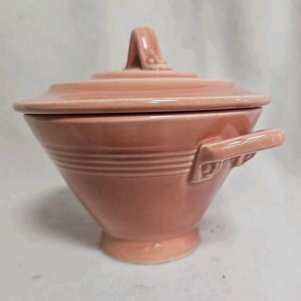 Vintage Harlequin Homer Laughlin Sugar Bowl w/Lid  Rose  HLC WV USA 1938-1959